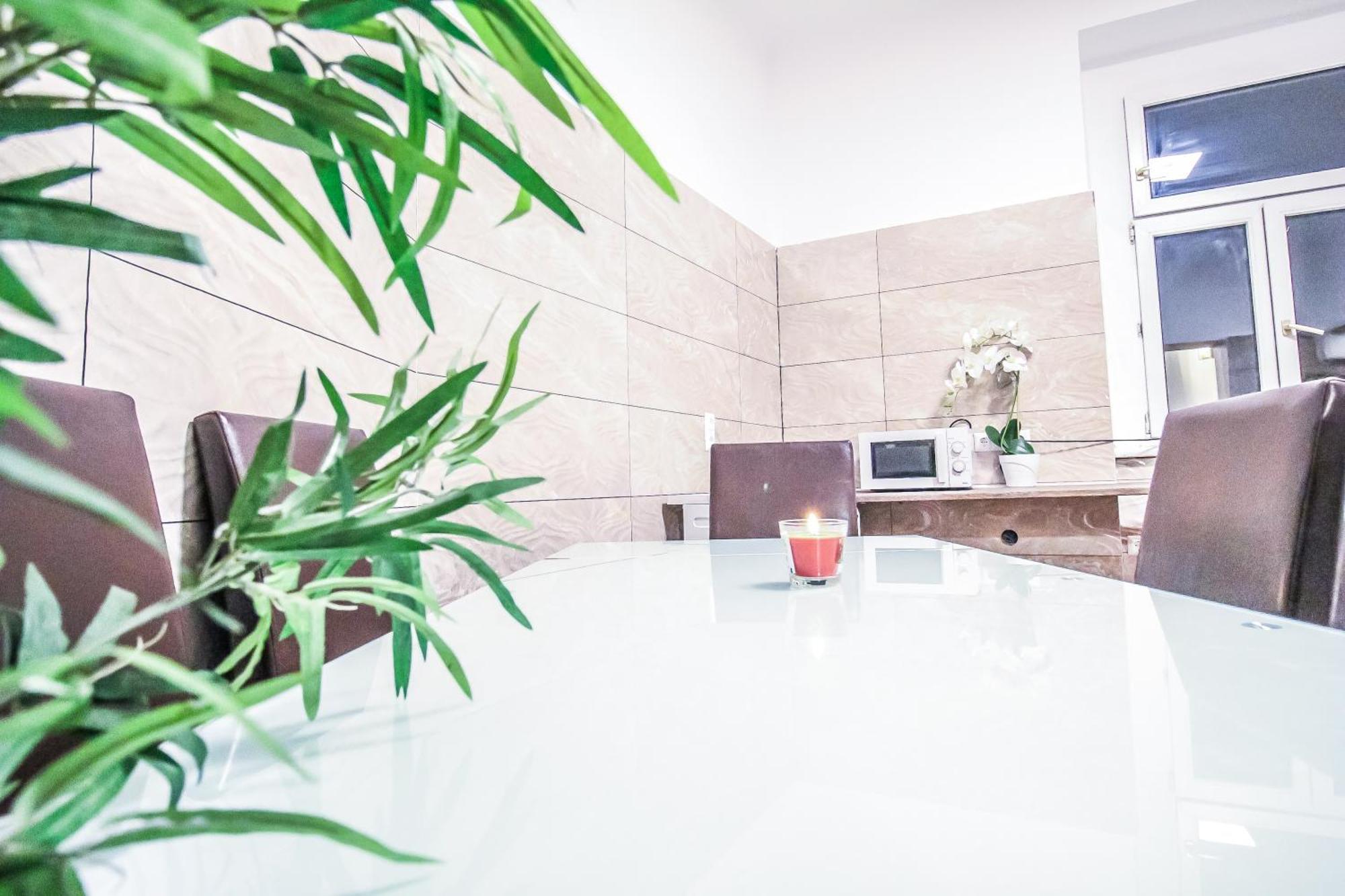 Comfortable Accommodations In The Alterlaa Area Lv6 Wien Exteriör bild