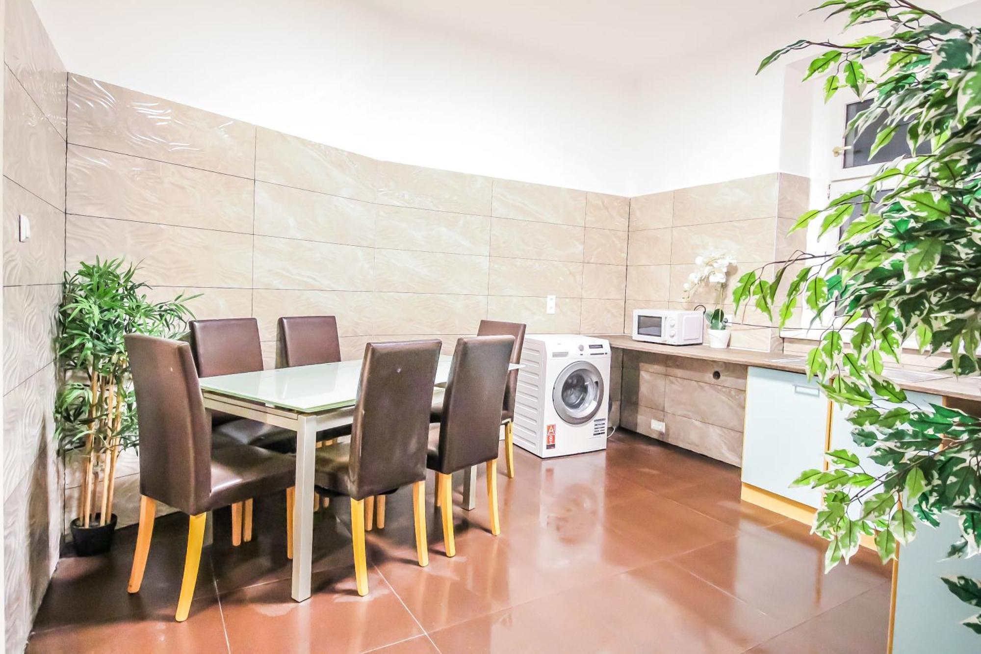 Comfortable Accommodations In The Alterlaa Area Lv6 Wien Exteriör bild