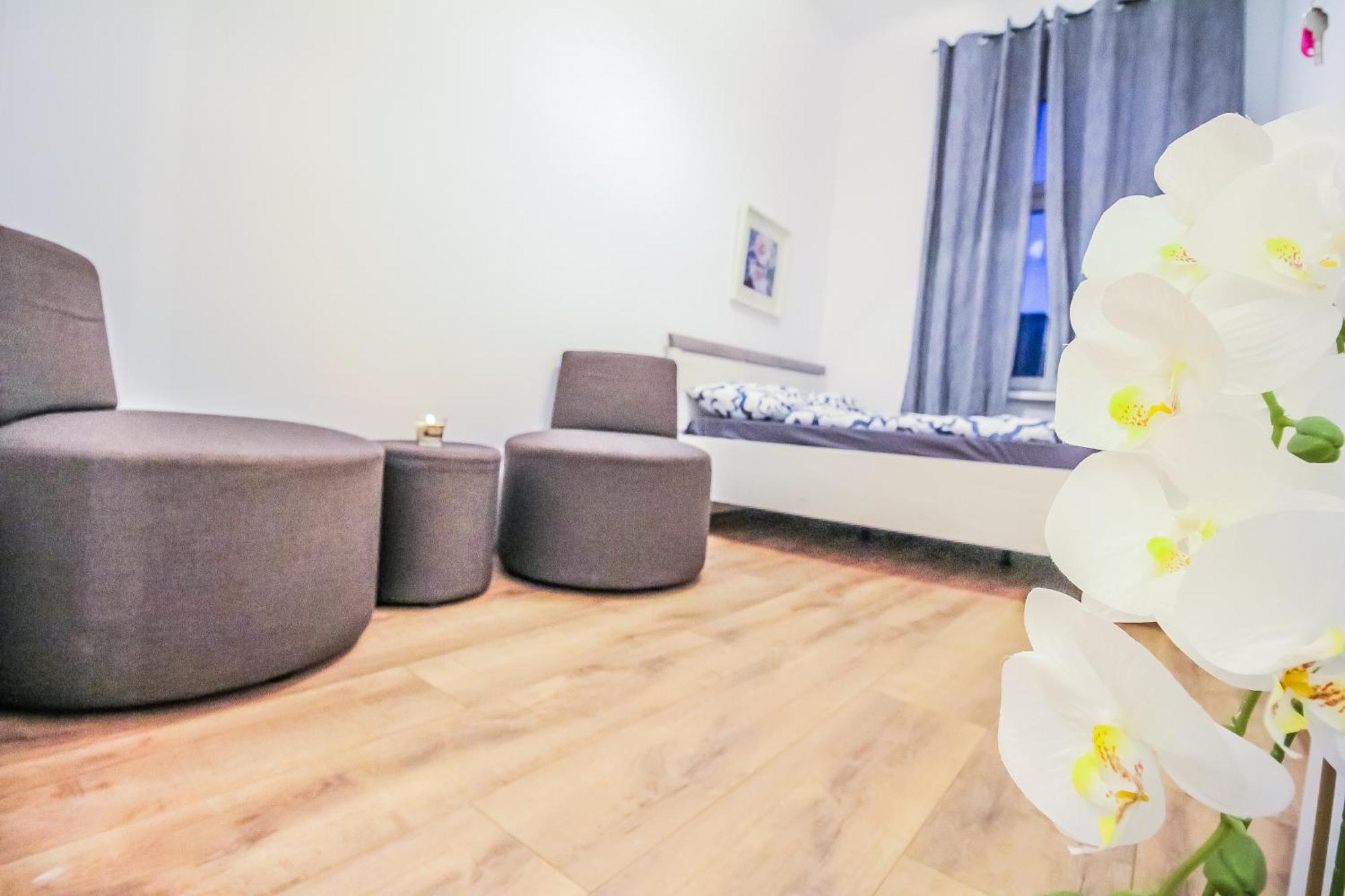 Comfortable Accommodations In The Alterlaa Area Lv6 Wien Exteriör bild